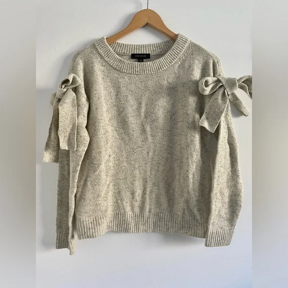 Ann Taylor Bow Sleeve Sweater - Picture 2 of 5